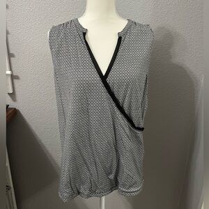 Banana Republic Geometric Black and White Top